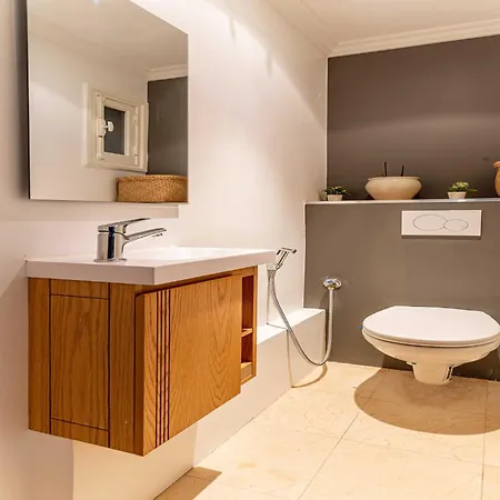 Charming 1 Bdr 2p Trocadero Apartment Paris